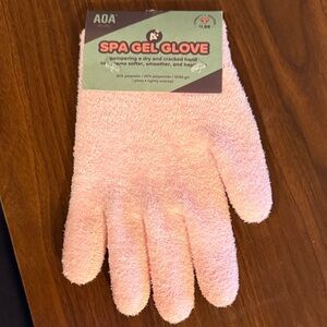 Pink Spa Gel Glove for Hand Moisturizing Treatments